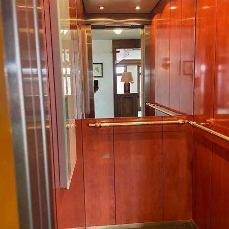 Cosy Rooftop Downtown With Stunning View And Swimming Pool