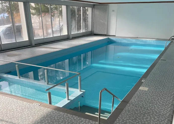 Daire Cosy Rooftop Downtown With Stunning View And Swimming Pool Crans-Montana